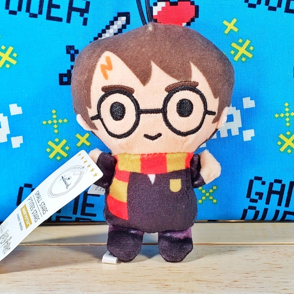 Harry Potter Hallmark Small Stars HARRY POTTER 4.5" Ornament by Wizarding World - Picture 1 of 8